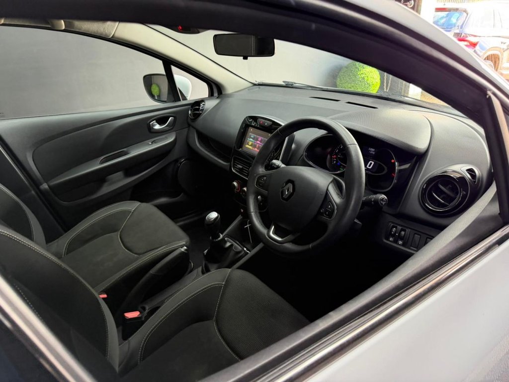 Used Renault Clio 2019 for sale - 78003012: Photo 27