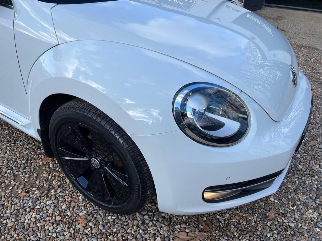 Used Volkswagen Beetle 2015 for sale - 77729918: Photo 10