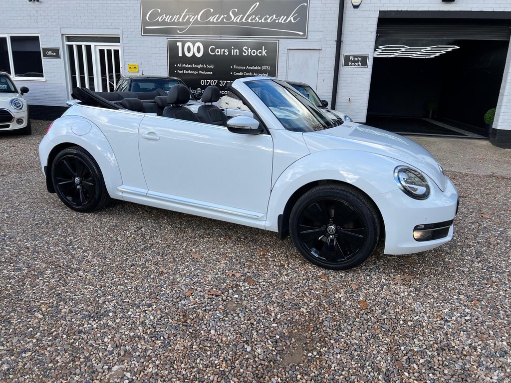 Used Volkswagen Beetle 2015 for sale - 77729918: Photo 11