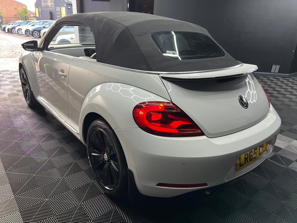 Used Volkswagen Beetle 2015 for sale - 77729918: Photo 7