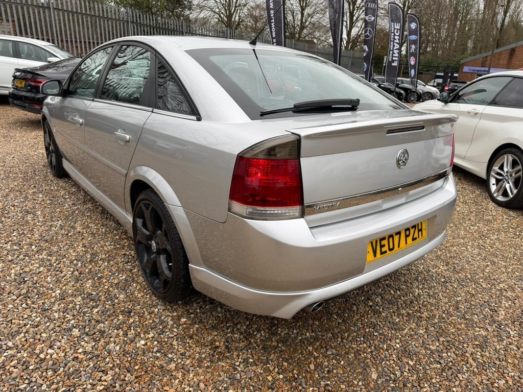 Used Vauxhall Vectra 2007 for sale - 77729928: Photo 11