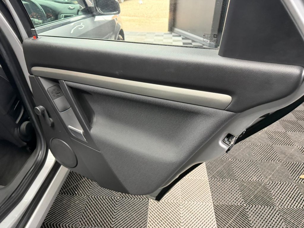 Used Vauxhall Vectra 2007 for sale - 77729928: Photo 35