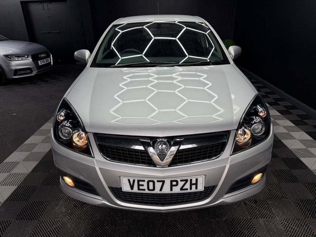 Used Vauxhall Vectra 2007 for sale - 77729928: Photo 8