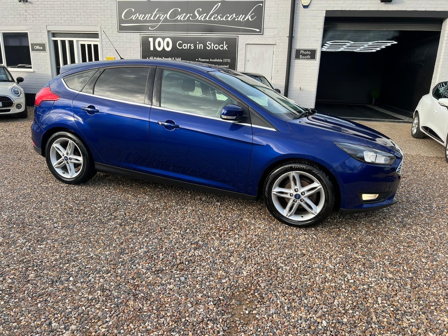 Used Ford Focus 2016 for sale - 76647631: Photo 11