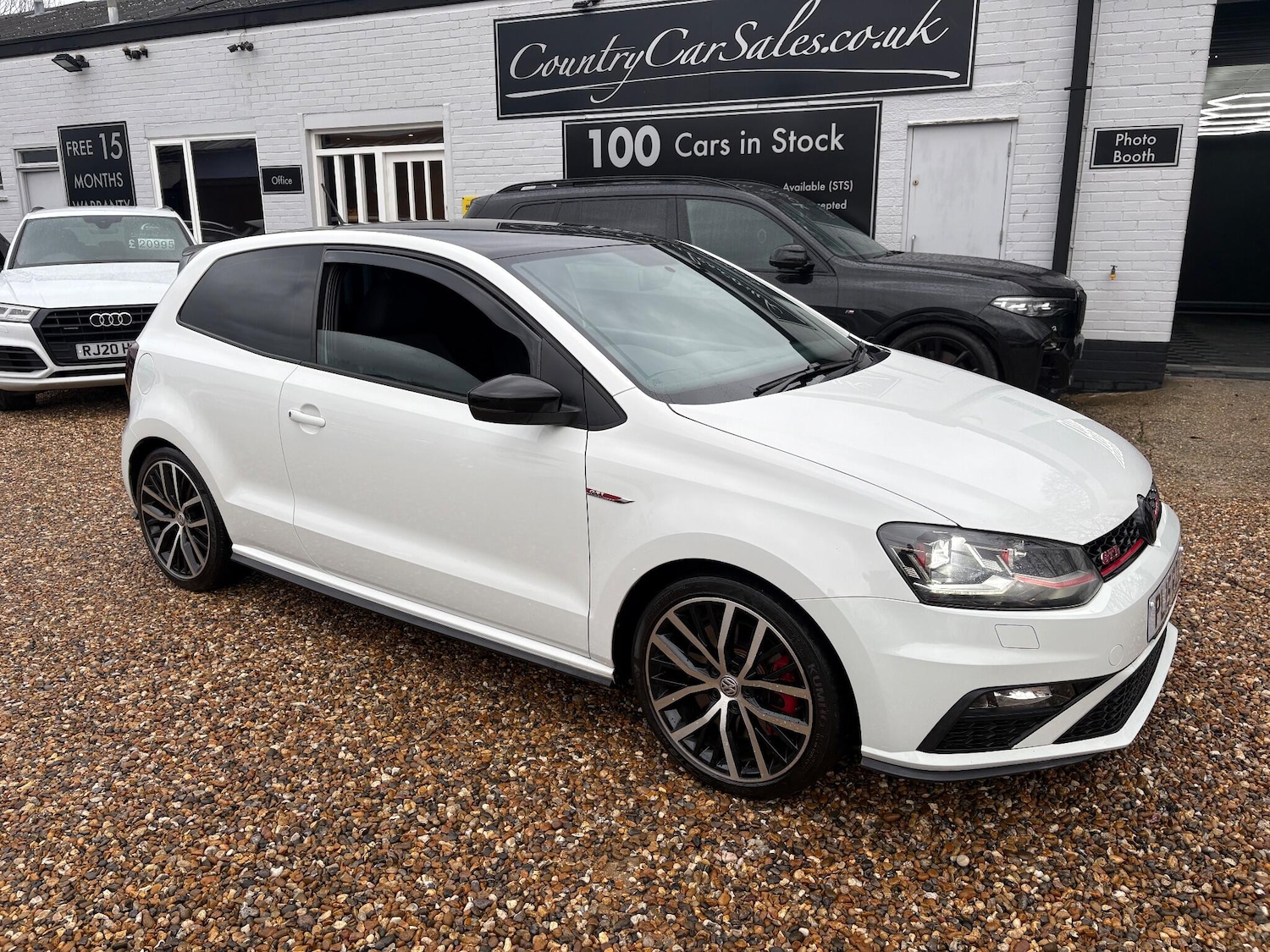 Used Volkswagen Polo 2015 for sale - 77156119: Photo 14