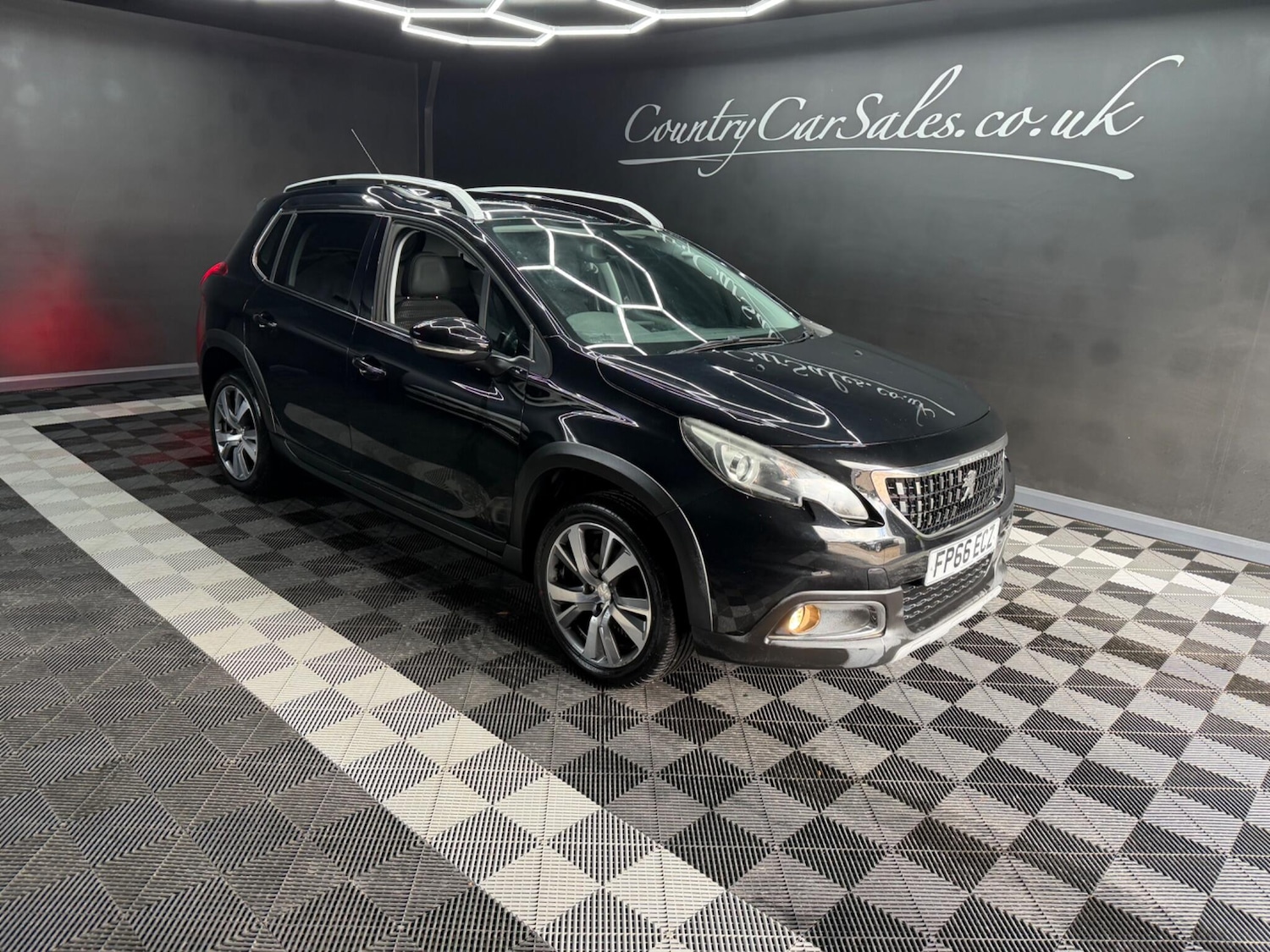 Used Peugeot 2008 2016 for sale - 77377289: Photo 3