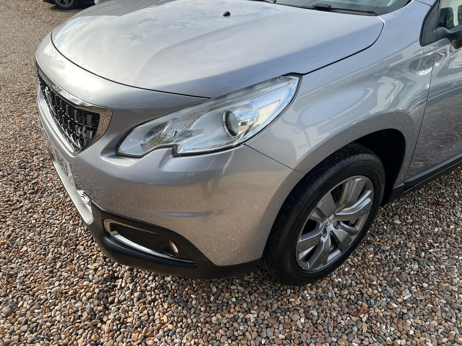 Used Peugeot 2008 2016 for sale - 76647627: Photo 17