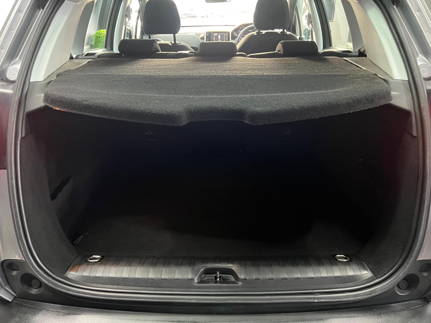 Used Peugeot 2008 2016 for sale - 76647627: Photo 43