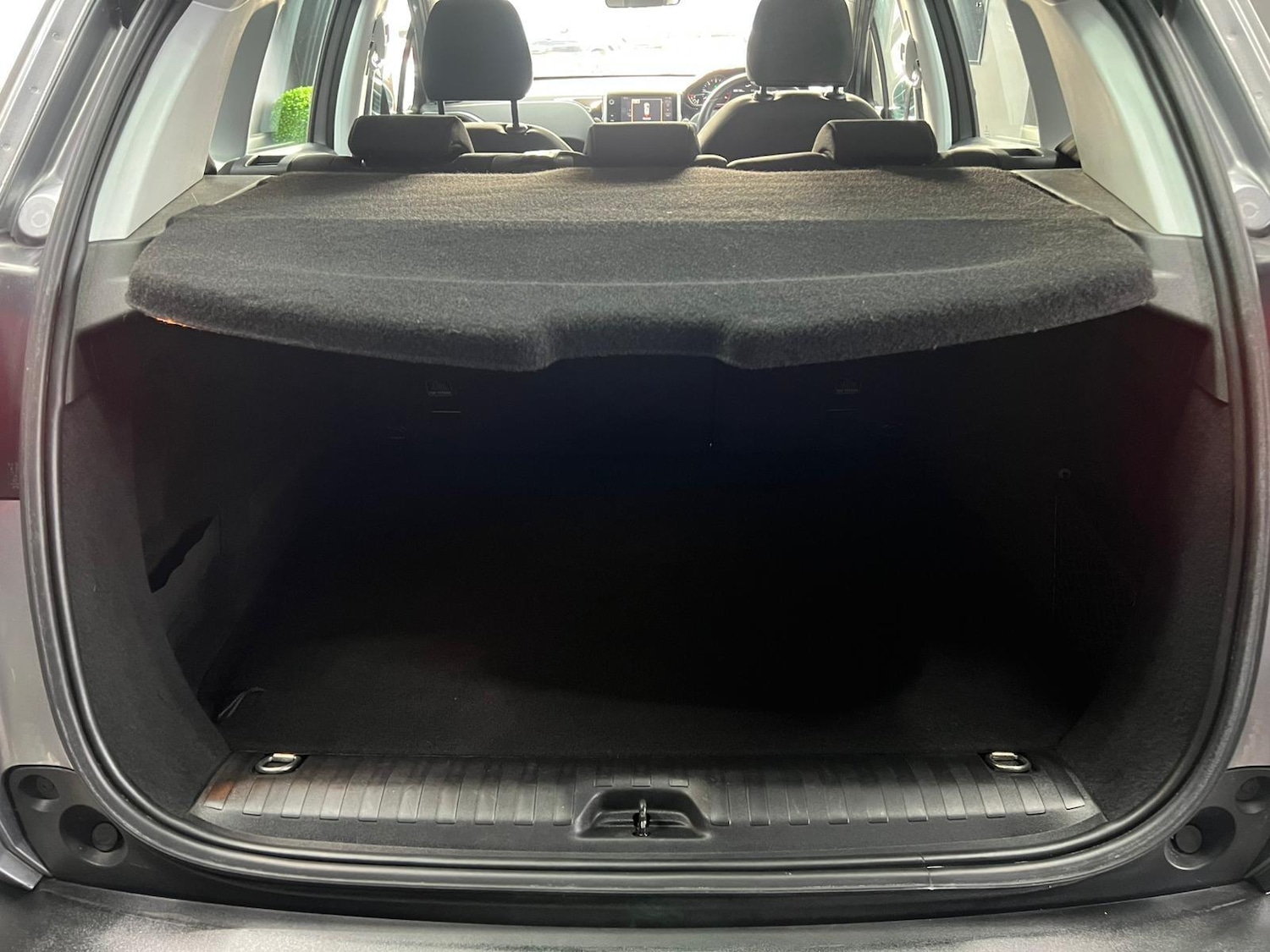 Used Peugeot 2008 2016 for sale - 76647627: Photo 52