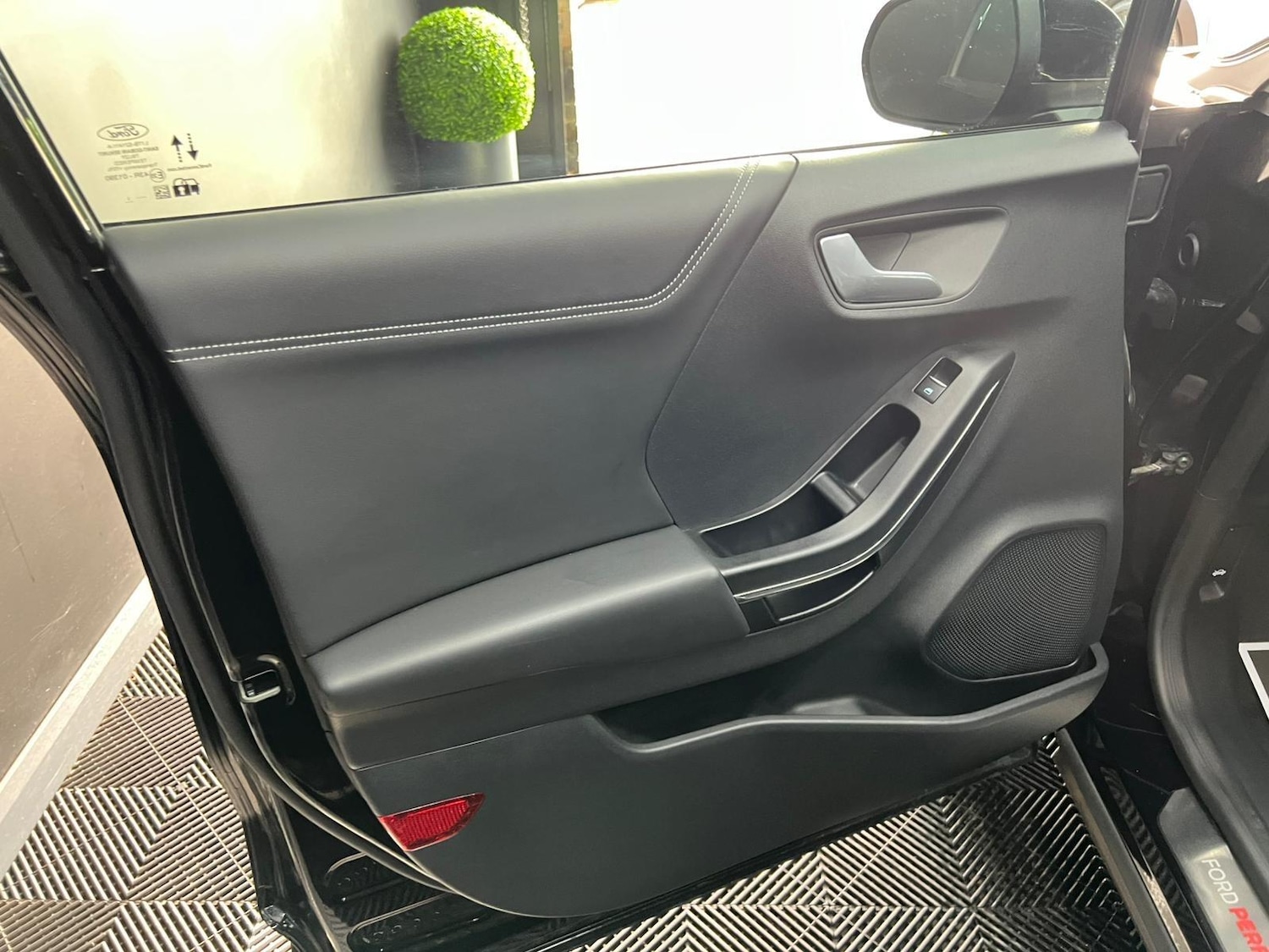 Used Ford Puma 2021 for sale - 76647589: Photo 43