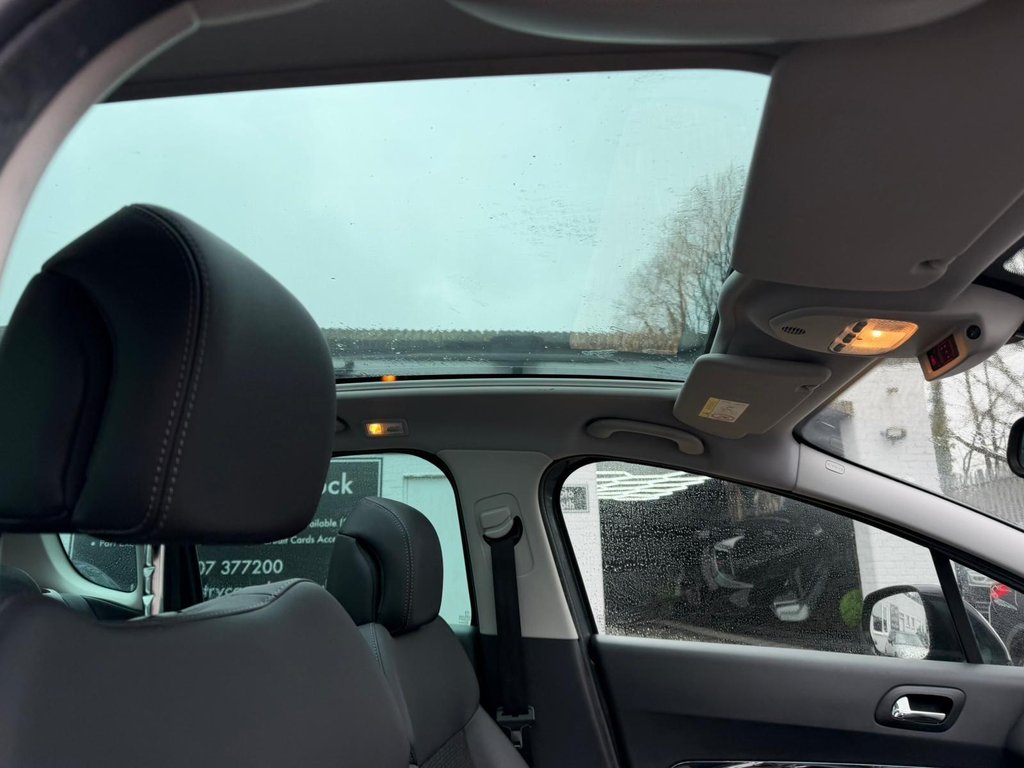 Used Peugeot 3008 2016 for sale - 77729875: Photo 13