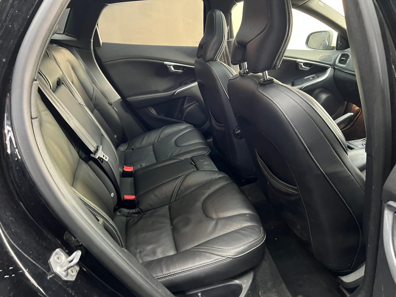 Used Volvo V40 for sale - 77174627: Photo 32