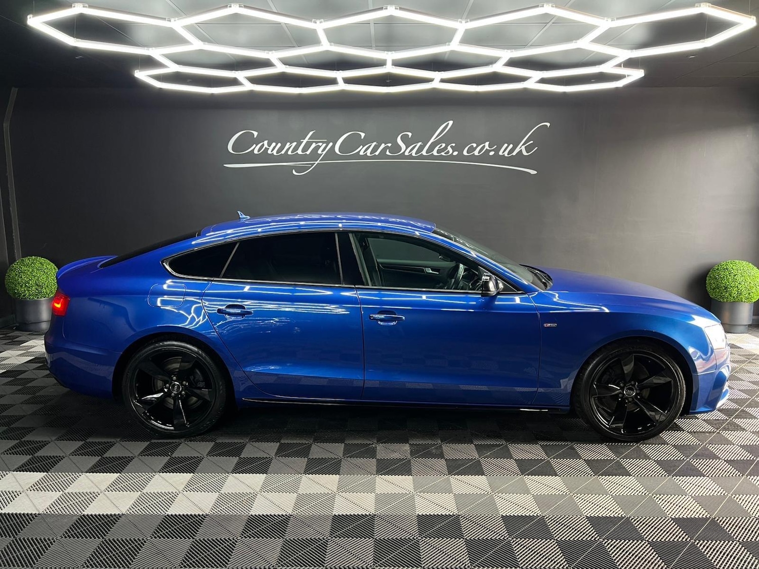 Used Audi A5 2015 for sale - 76688609: Photo 1