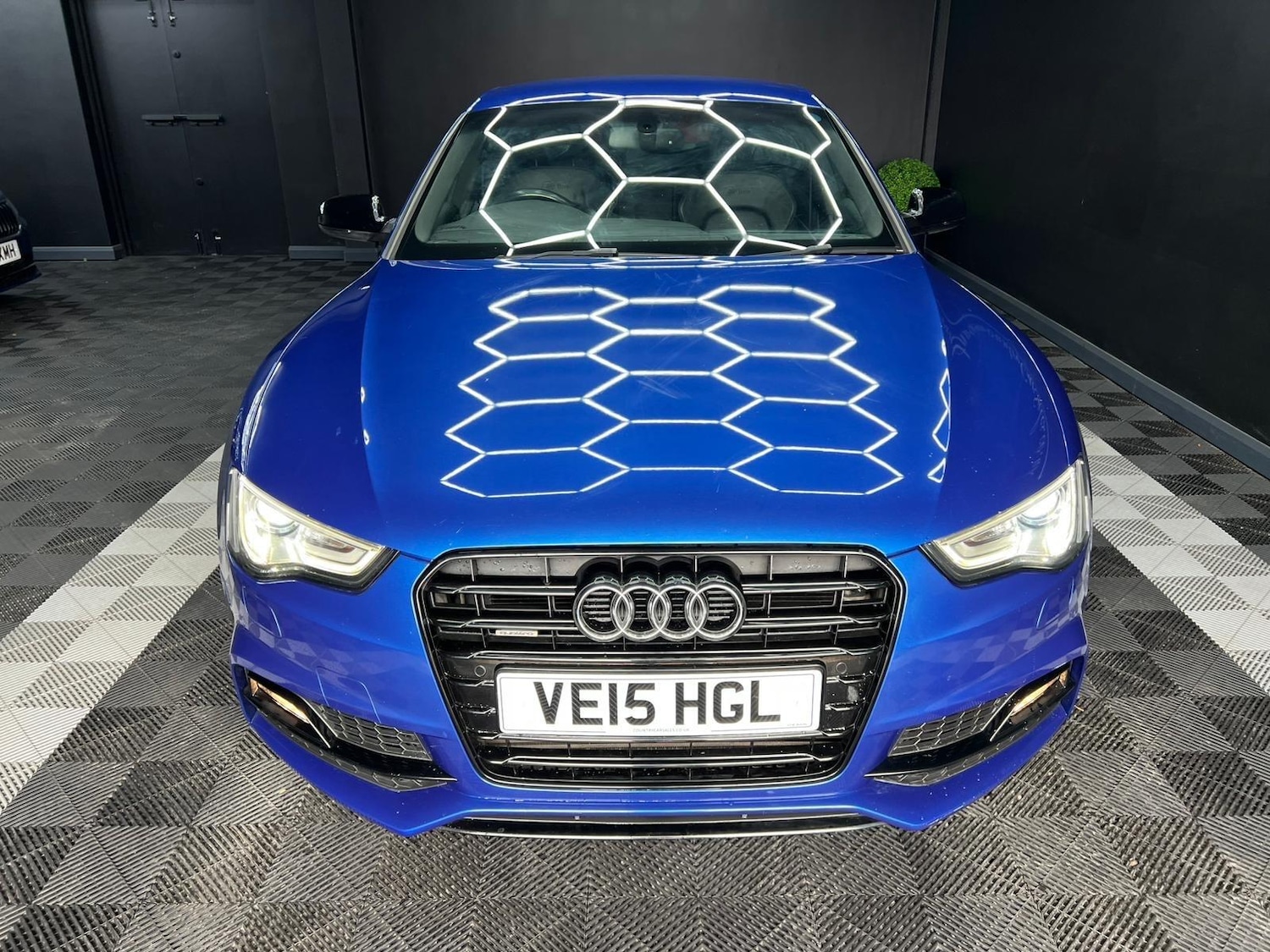 Used Audi A5 2015 for sale - 76688609: Photo 11