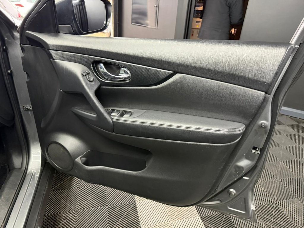 Used Nissan X-Trail 2016 for sale - 77729925: Photo 40