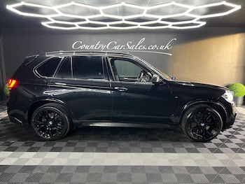 2017 (17) - xDrive M50d 5dr Auto