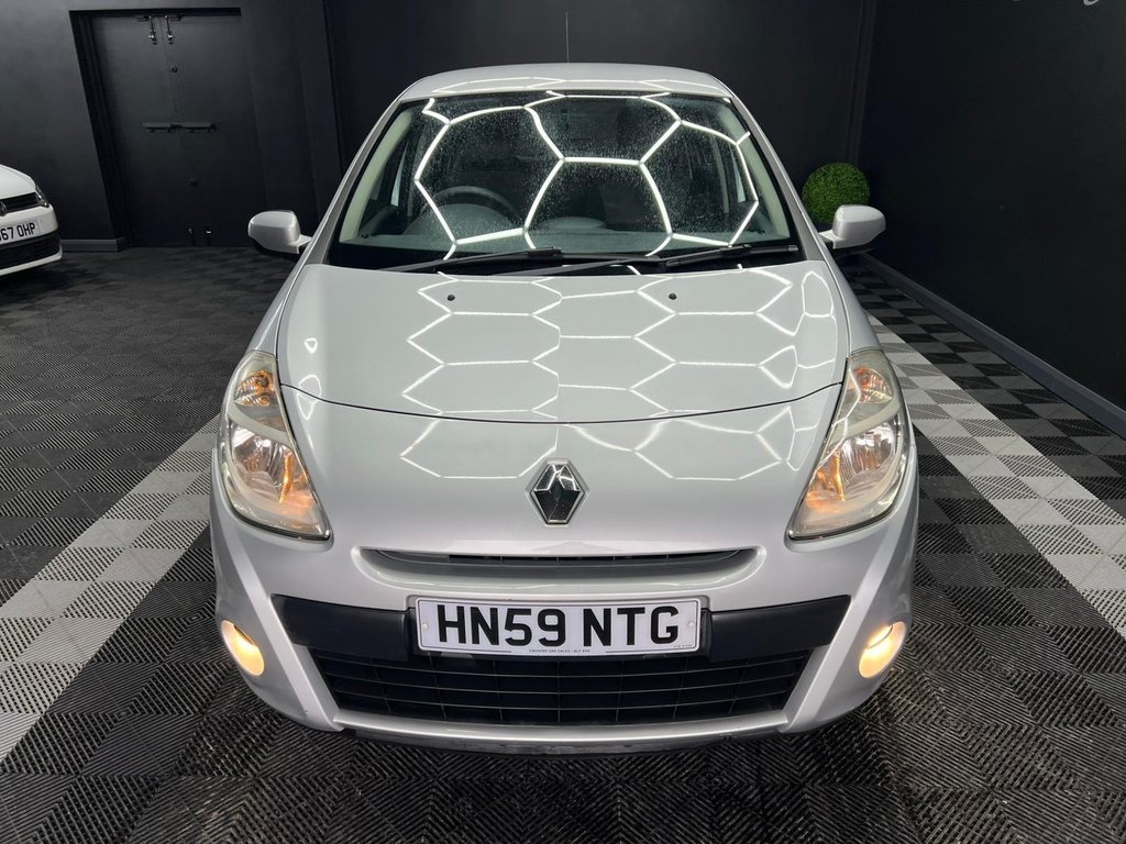 Used Renault Clio 2009 for sale - 77729904: Photo 10