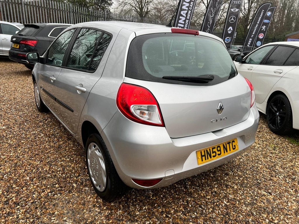 Used Renault Clio 2009 for sale - 77729904: Photo 13