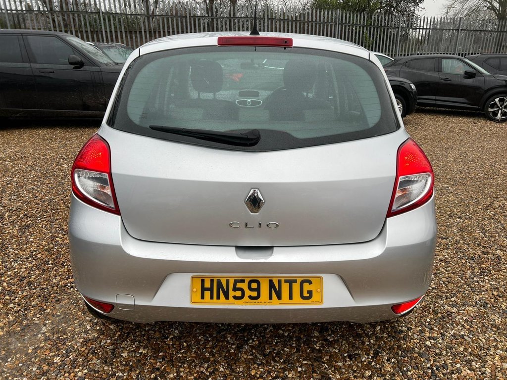 Used Renault Clio 2009 for sale - 77729904: Photo 16