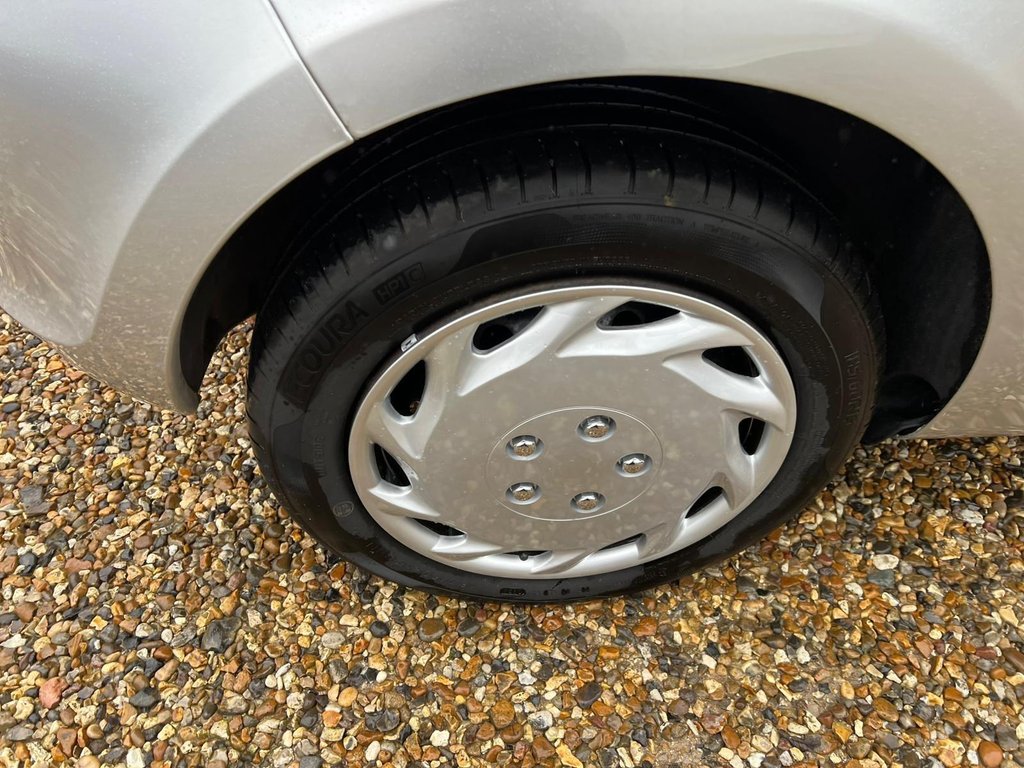 Used Renault Clio 2009 for sale - 77729904: Photo 26