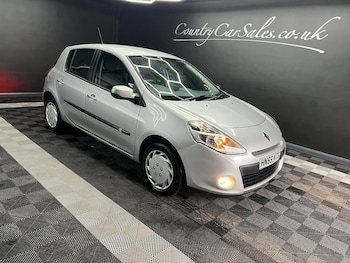 Used Renault Clio 2009 for sale - 77729904: Photo