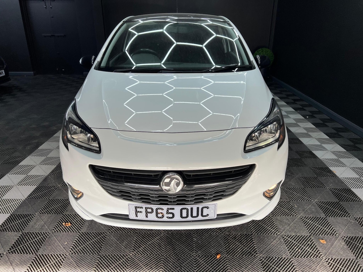 Used Vauxhall Corsa 2015 for sale - 77291826: Photo 7