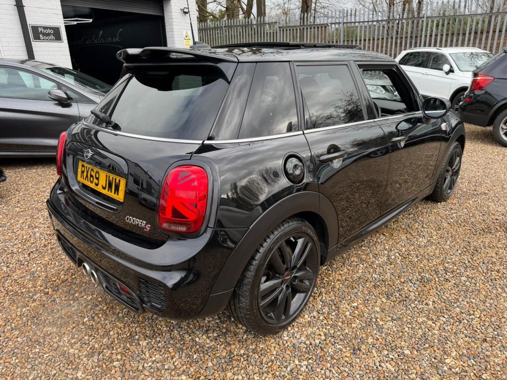Used MINI Hatch 2019 for sale - 77729898: Photo 16