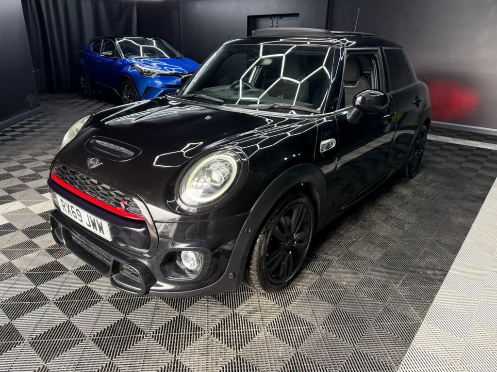 Used MINI Hatch 2019 for sale - 77729898: Photo 5