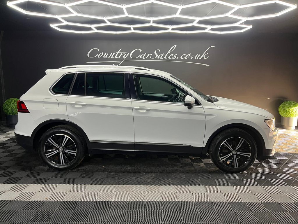 Used Volkswagen Tiguan 2018 for sale - 77729926: Photo 1