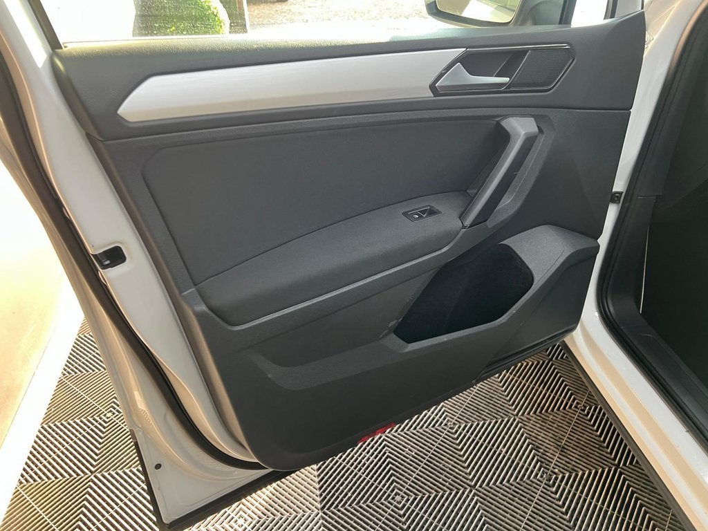 Used Volkswagen Tiguan 2018 for sale - 77729926: Photo 40