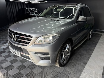 Used Mercedes-Benz M Class 2015 for sale - 79470296: Photo