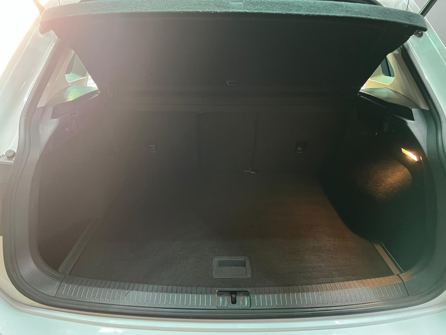 Used Volkswagen Tiguan 2018 for sale - 77144465: Photo 37