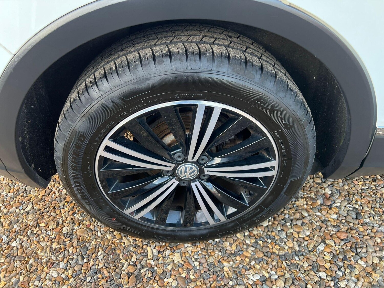 Used Volkswagen Tiguan 2018 for sale - 77144465: Photo 38