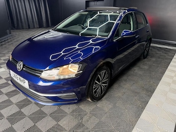 Used Volkswagen Golf 2018 for sale - 79155039: Photo