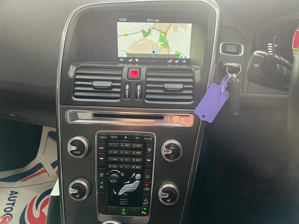 Used Volvo XC60 2015 for sale - 77729870: Photo 35