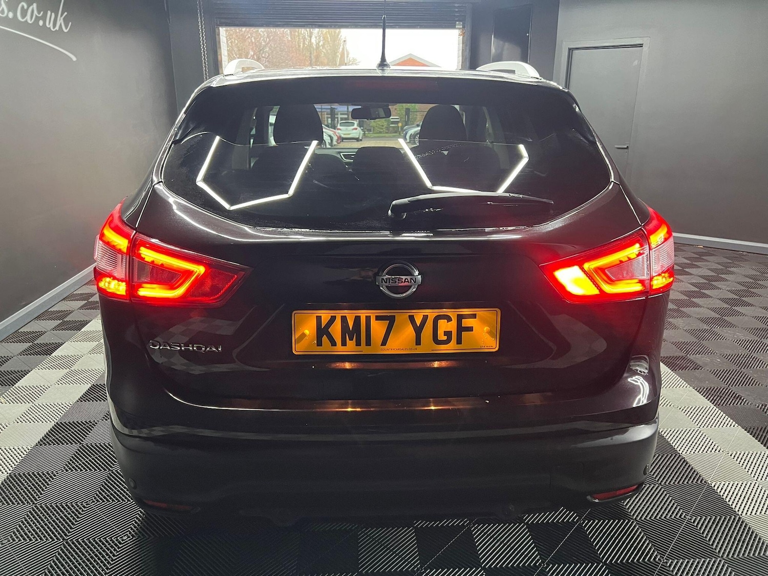 Used Nissan Qashqai 2017 for sale - 76992215: Photo 11