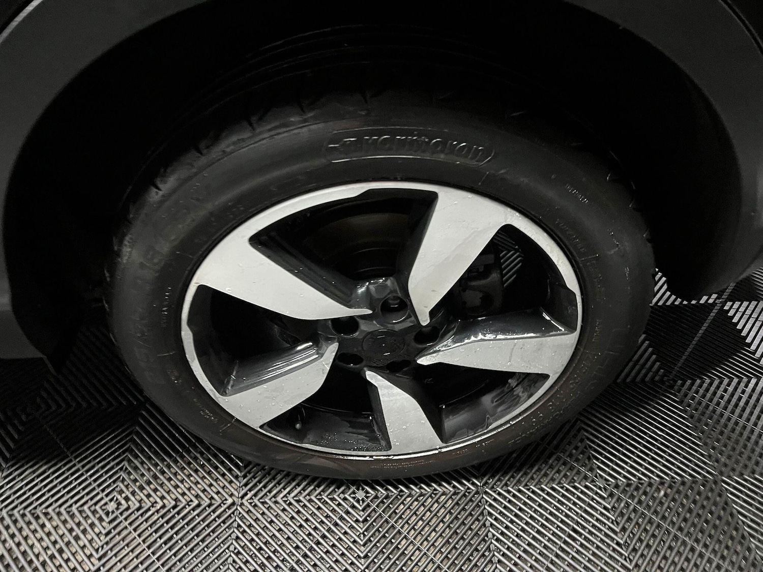 Used Nissan Qashqai 2017 for sale - 76992215: Photo 26