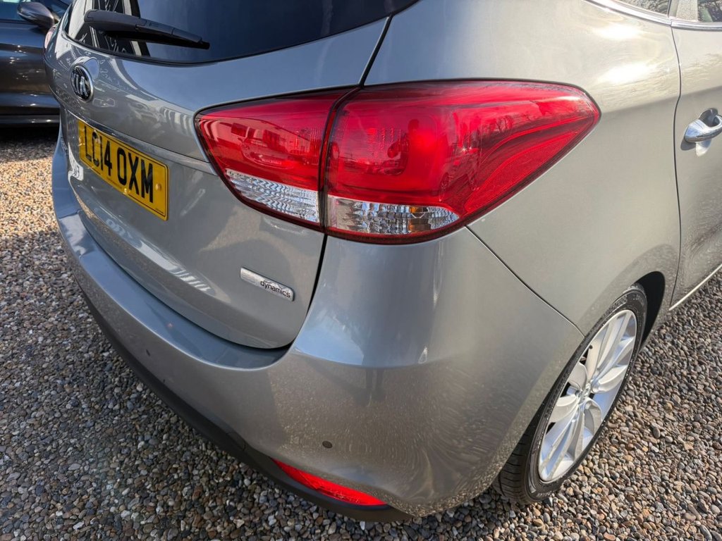 Used Kia Carens 2014 for sale - 77729888: Photo 22