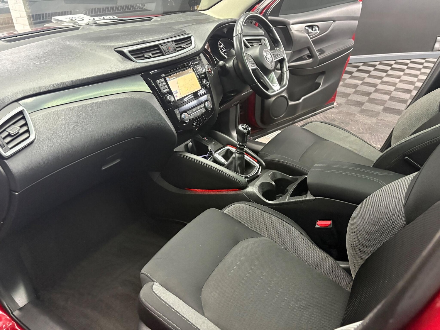 Used Nissan Qashqai 2018 for sale - 76887057: Photo 25