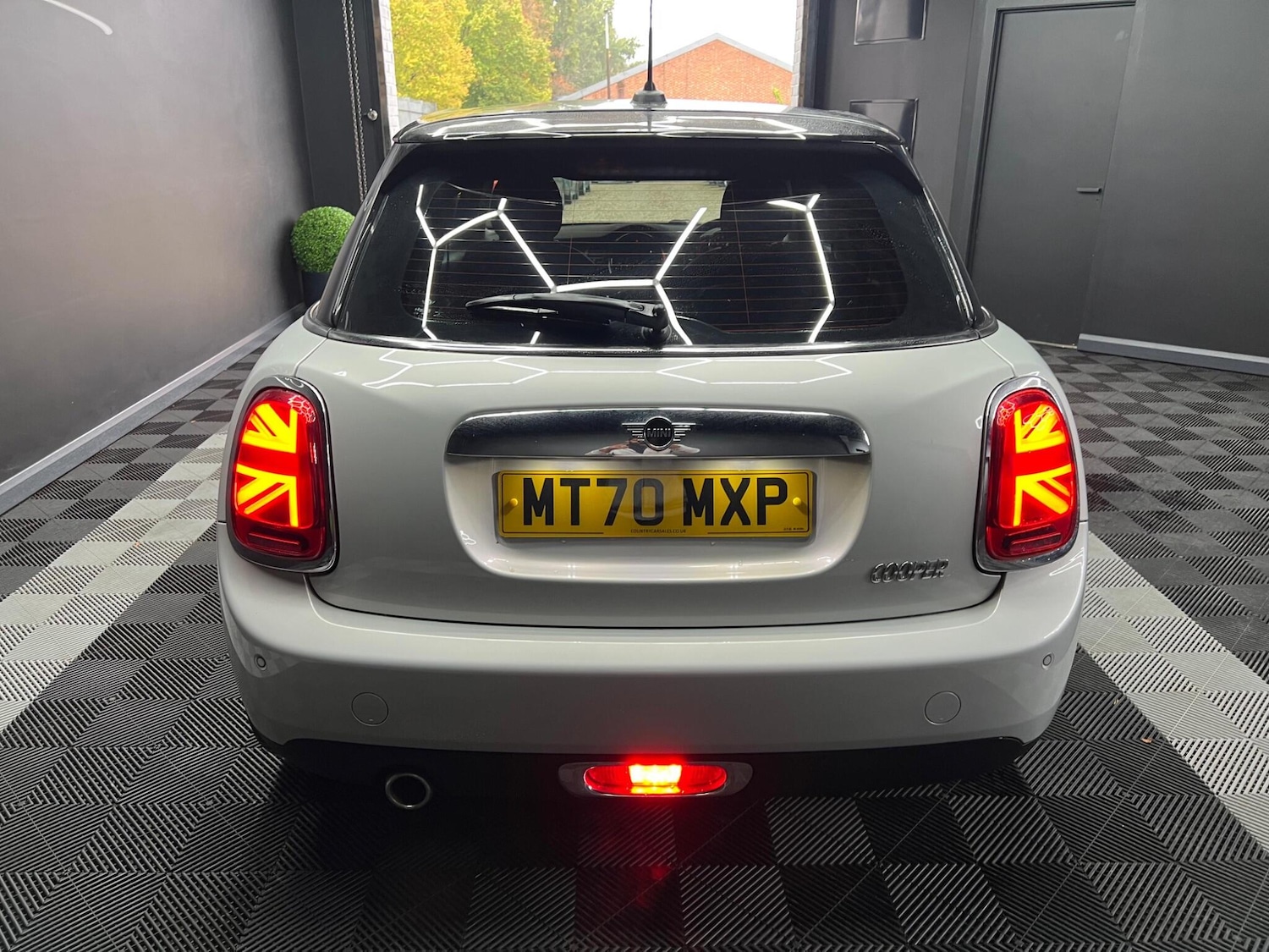 Used MINI Hatch 2020 for sale - 76647512: Photo 10