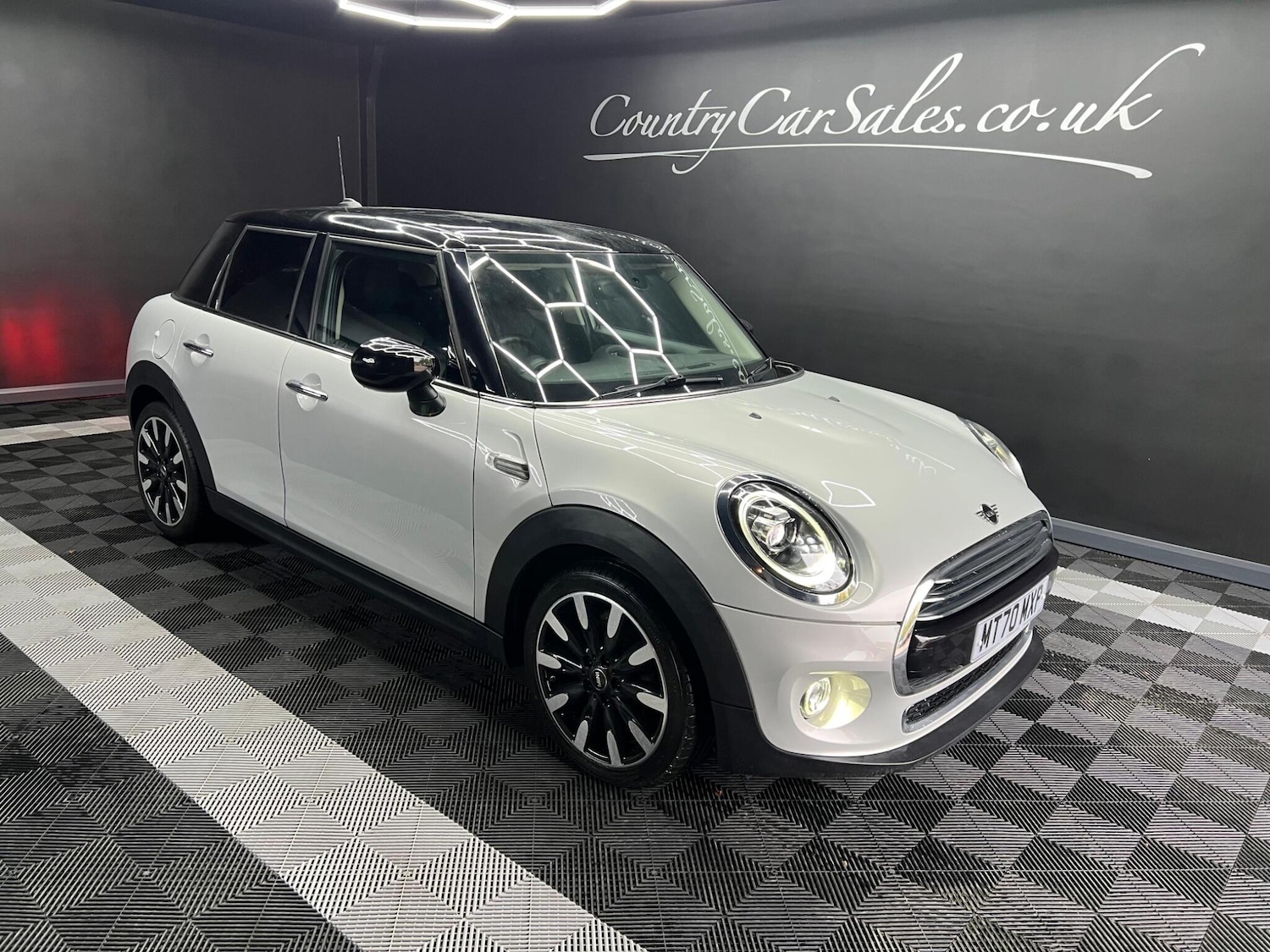 Used MINI Hatch 2020 for sale - 76647512: Photo 3