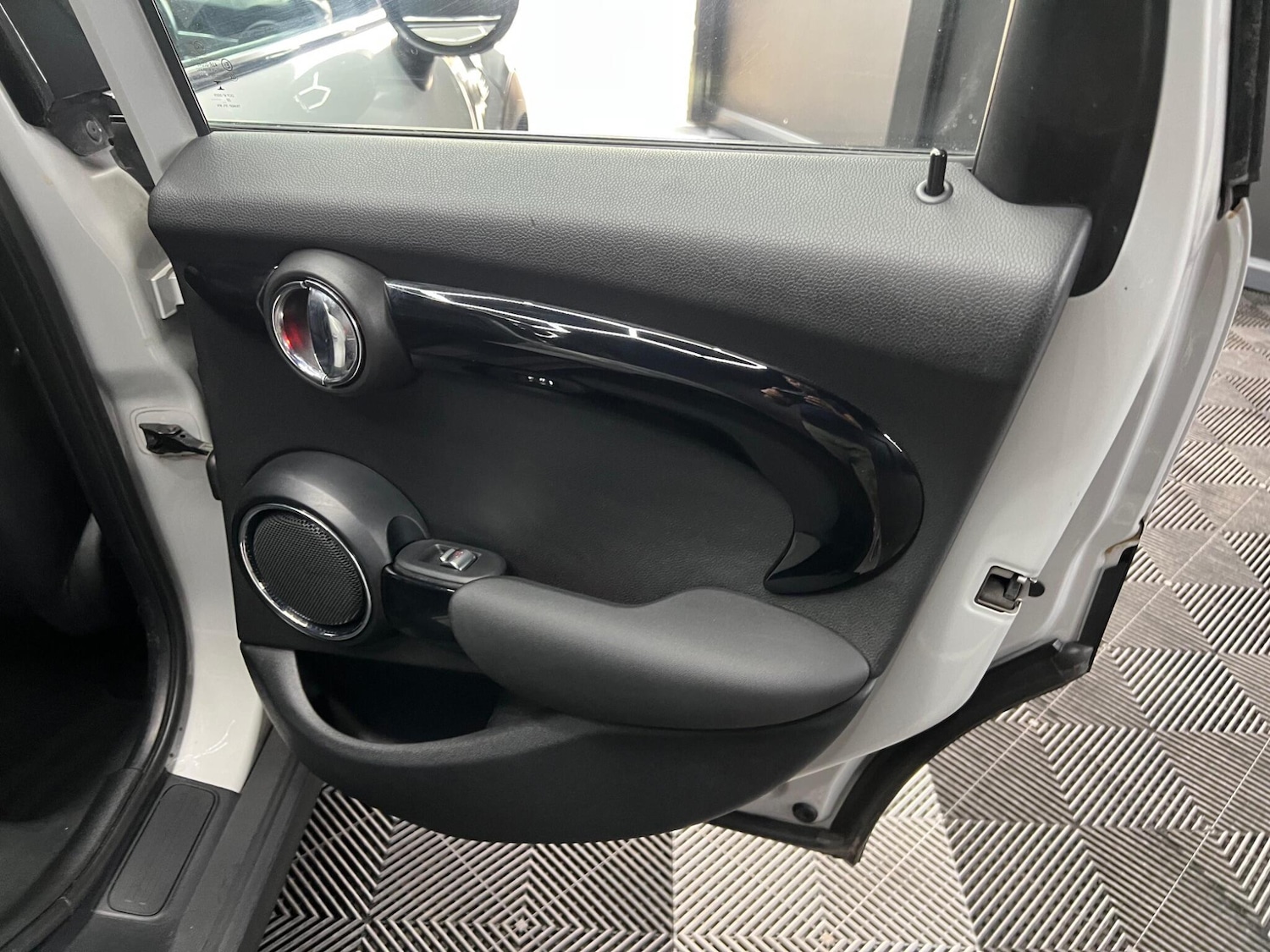 Used MINI Hatch 2020 for sale - 76647512: Photo 39