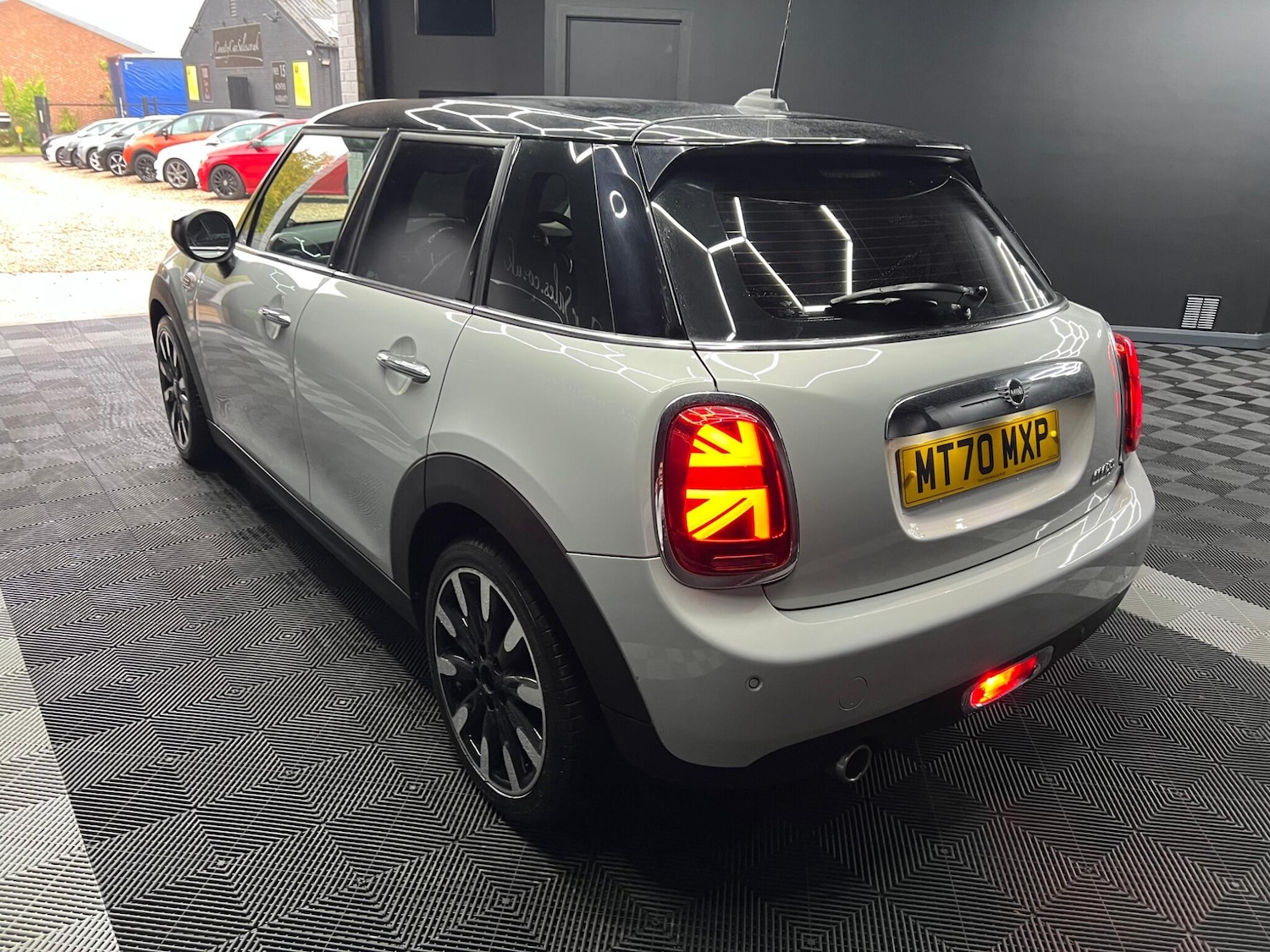 Used MINI Hatch 2020 for sale - 76647512: Photo 6