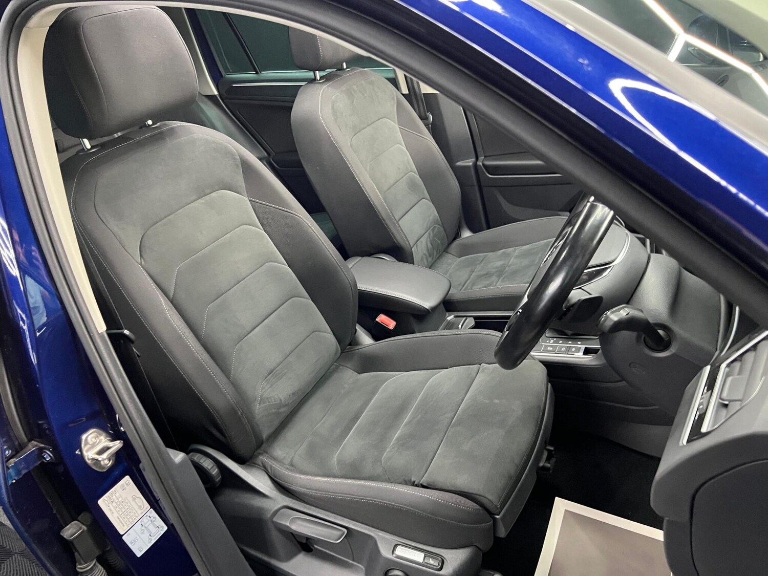 Used Volkswagen Tiguan 2017 for sale - 76647507: Photo 27