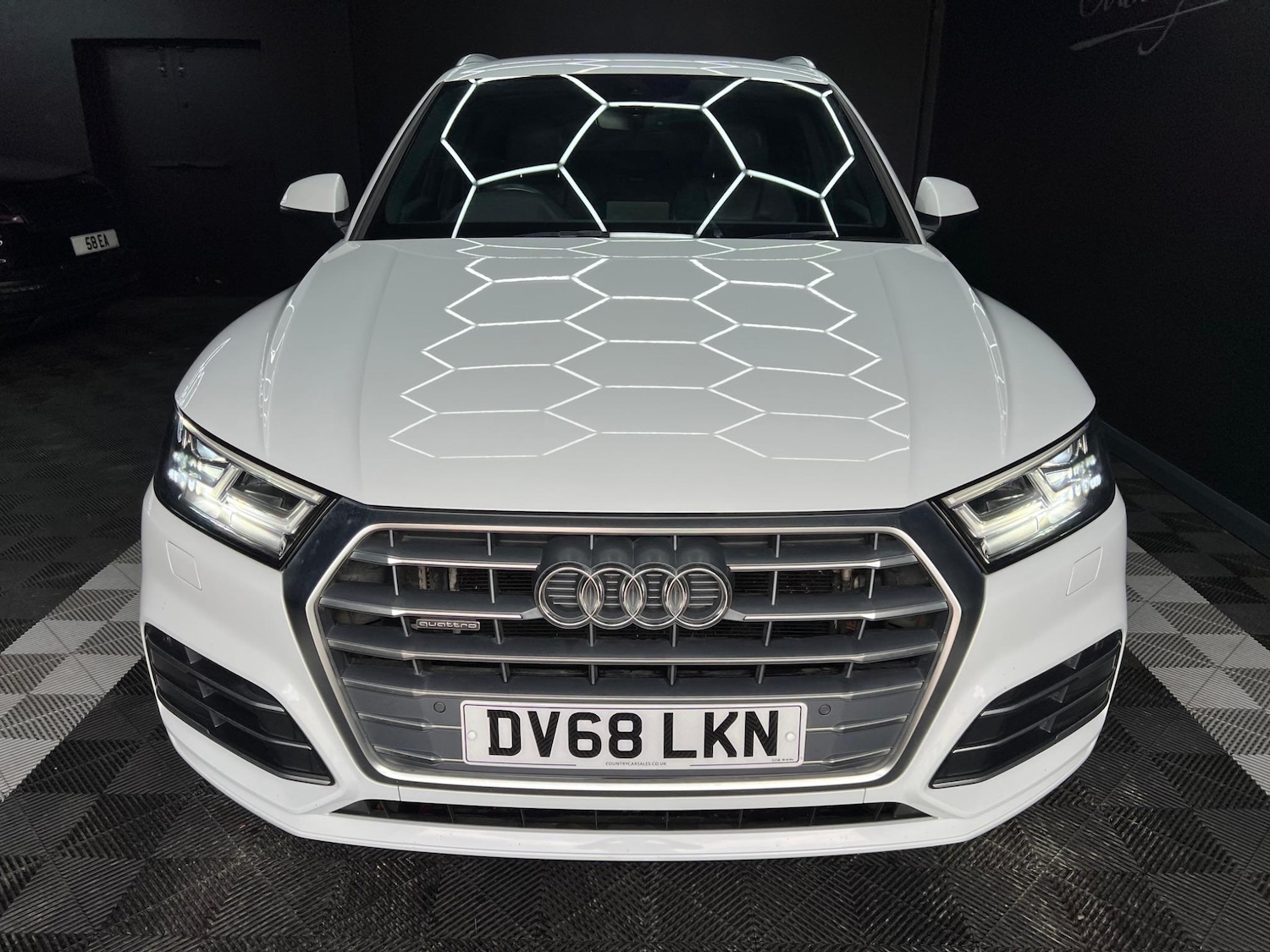 Used Audi Q5 2018 for sale - 76759772: Photo 12