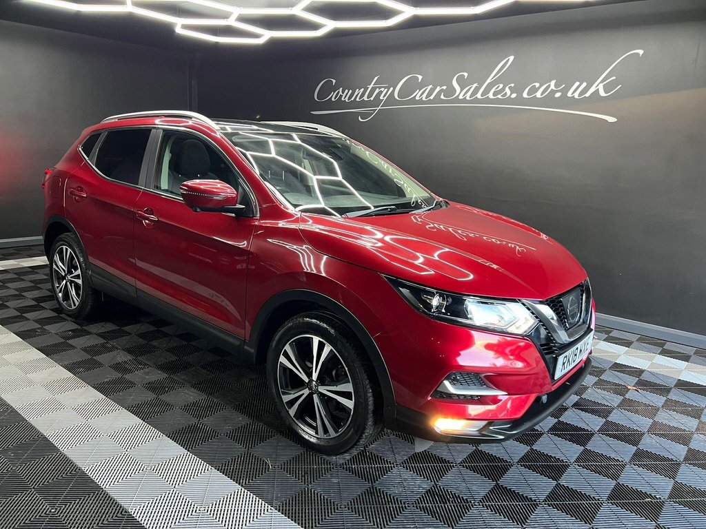 Used Nissan Qashqai 2018 for sale - 77729927: Photo 3