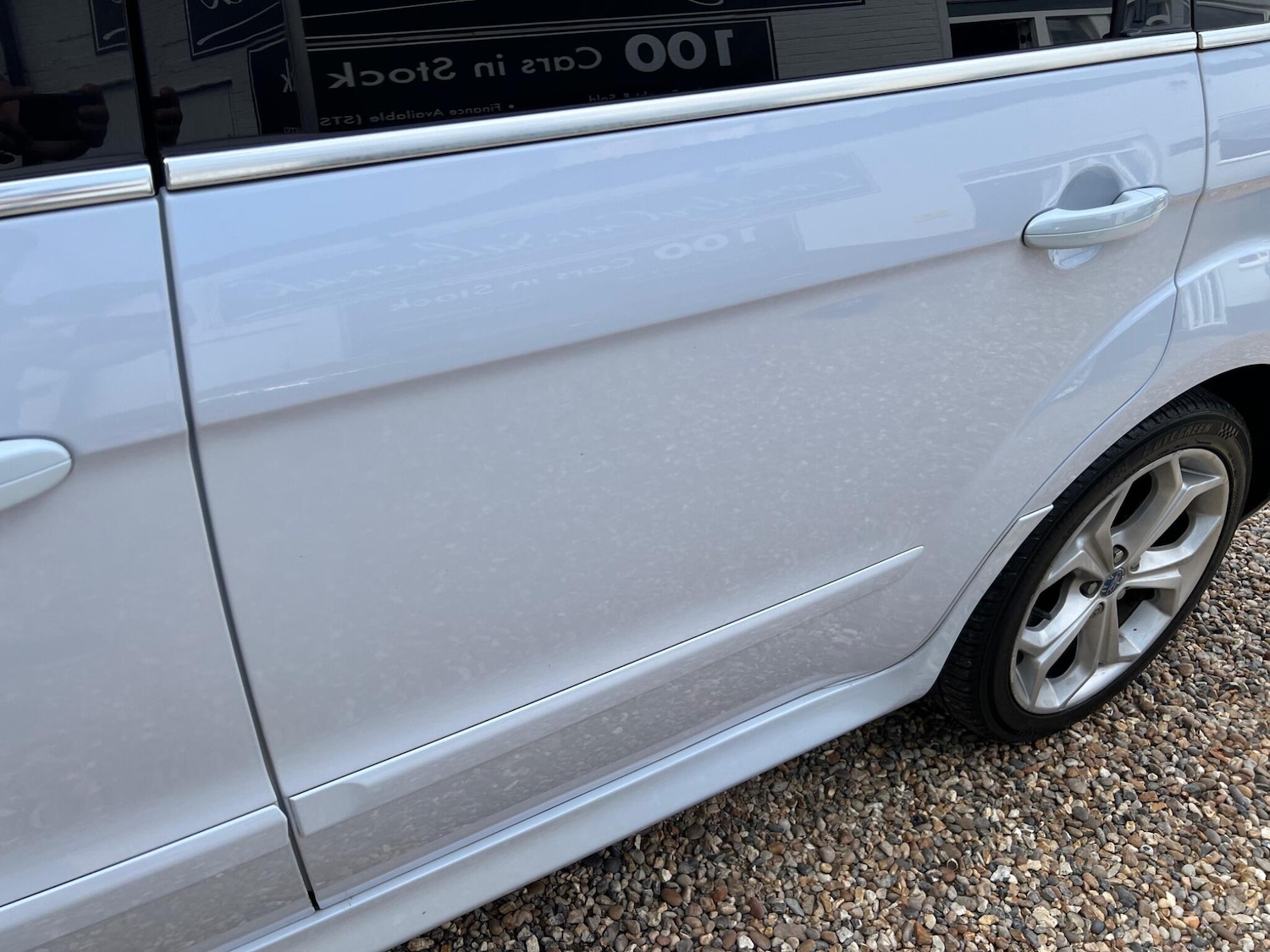 Used Ford S-Max 2011 for sale - 76647620: Photo 22