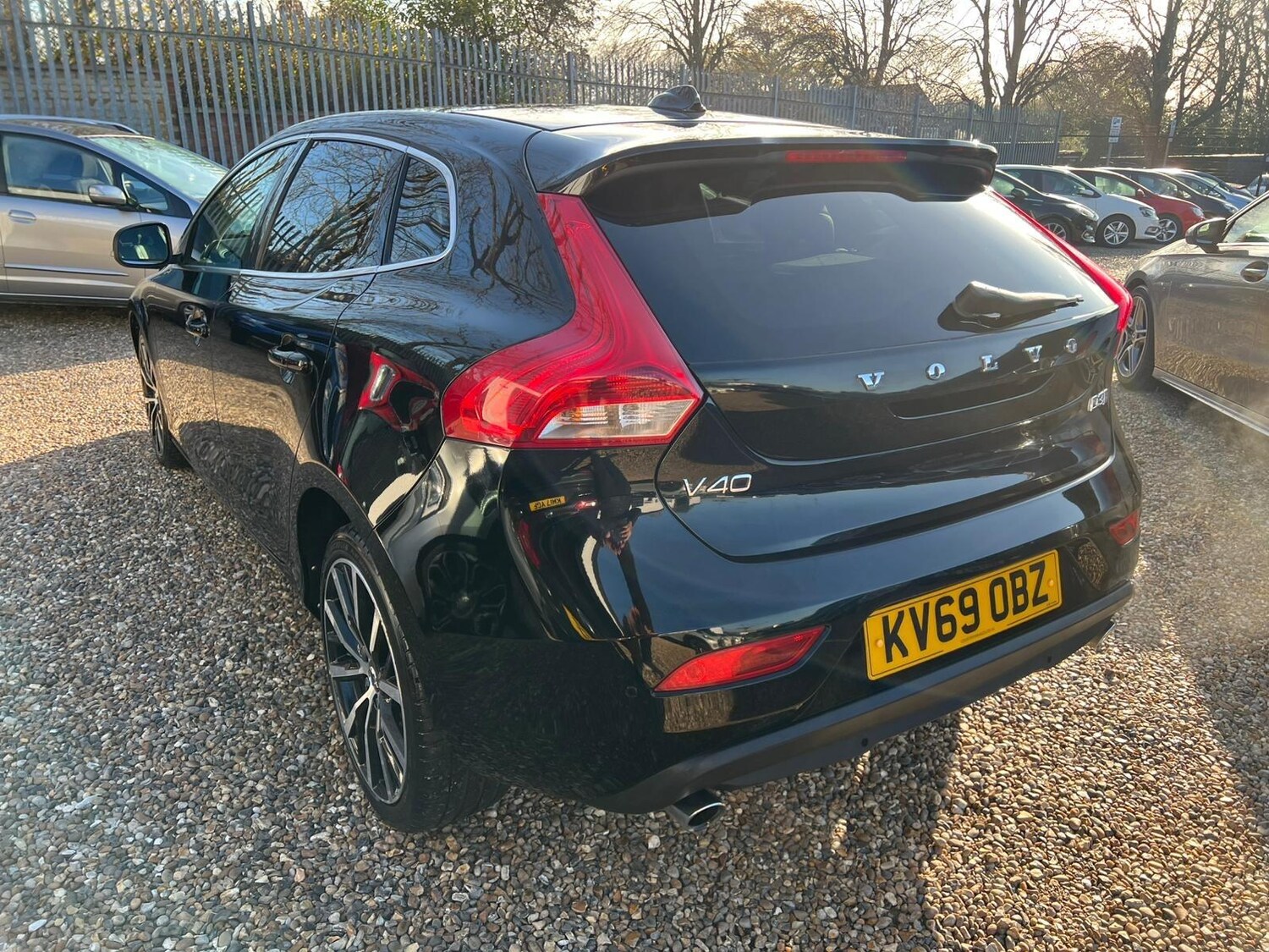 Used Volvo V40 2019 for sale - 76647439: Photo 13