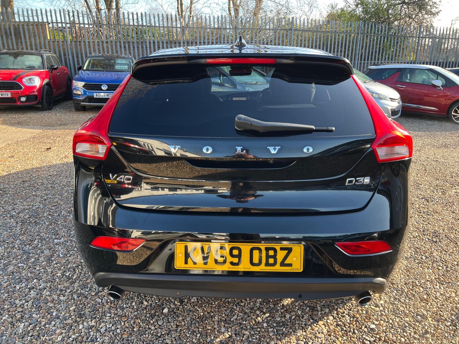 Used Volvo V40 2019 for sale - 76647439: Photo 14