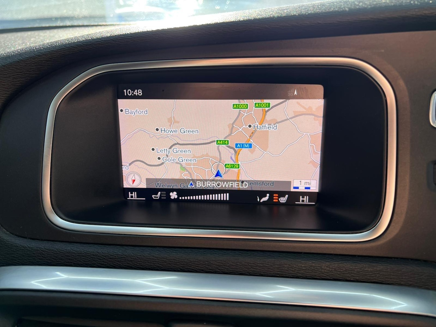 Used Volvo V40 2019 for sale - 76647439: Photo 39